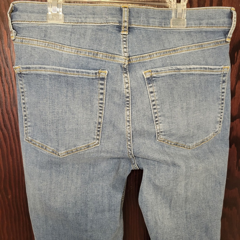 Free People Busted Knee High‎ Rise Denim Jeans Medium Wash Womens Size 31 NWT - Picture 6 of 9